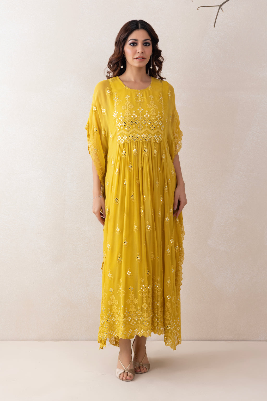 Aabroo Kaftan Set