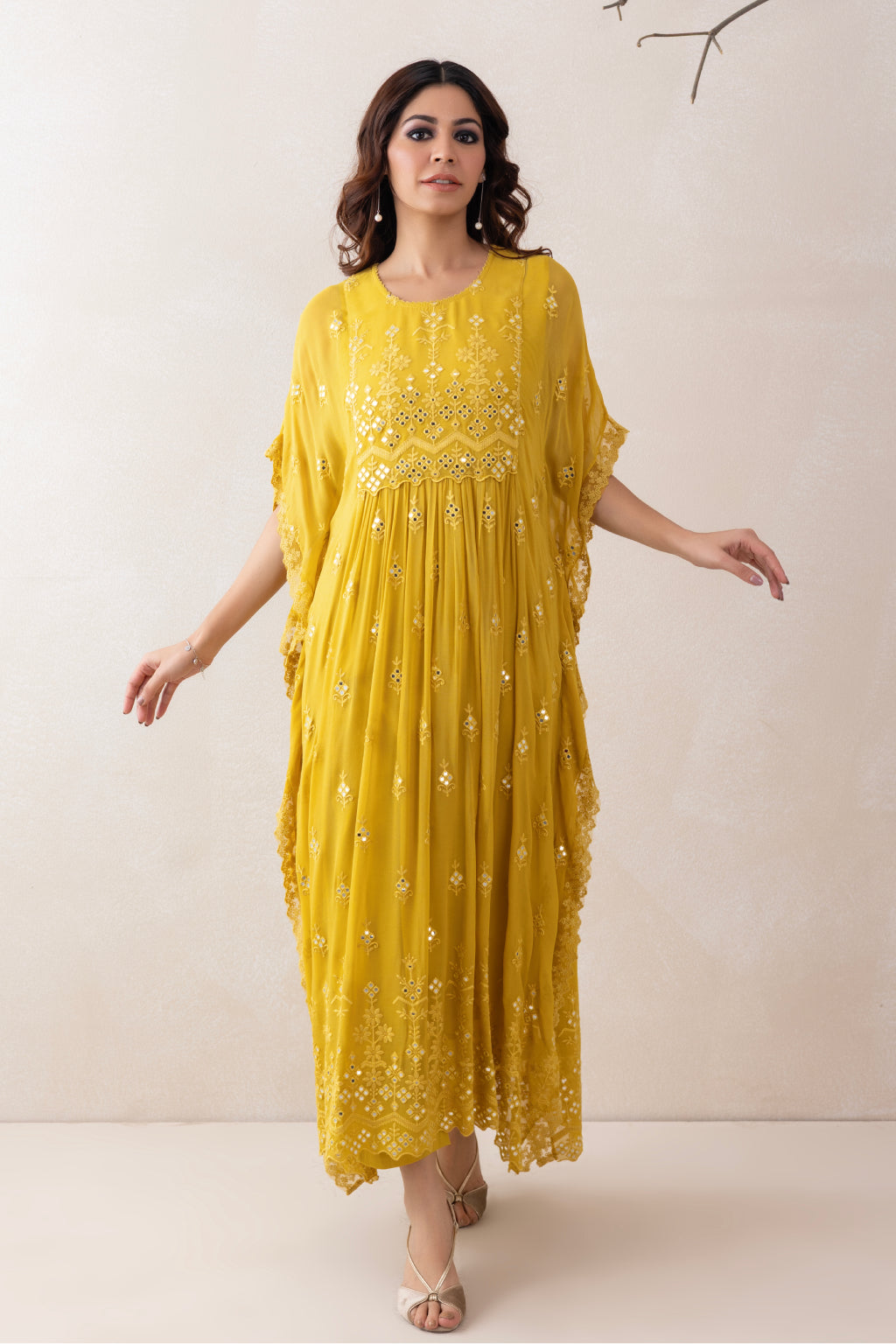 Aabroo Kaftan Set