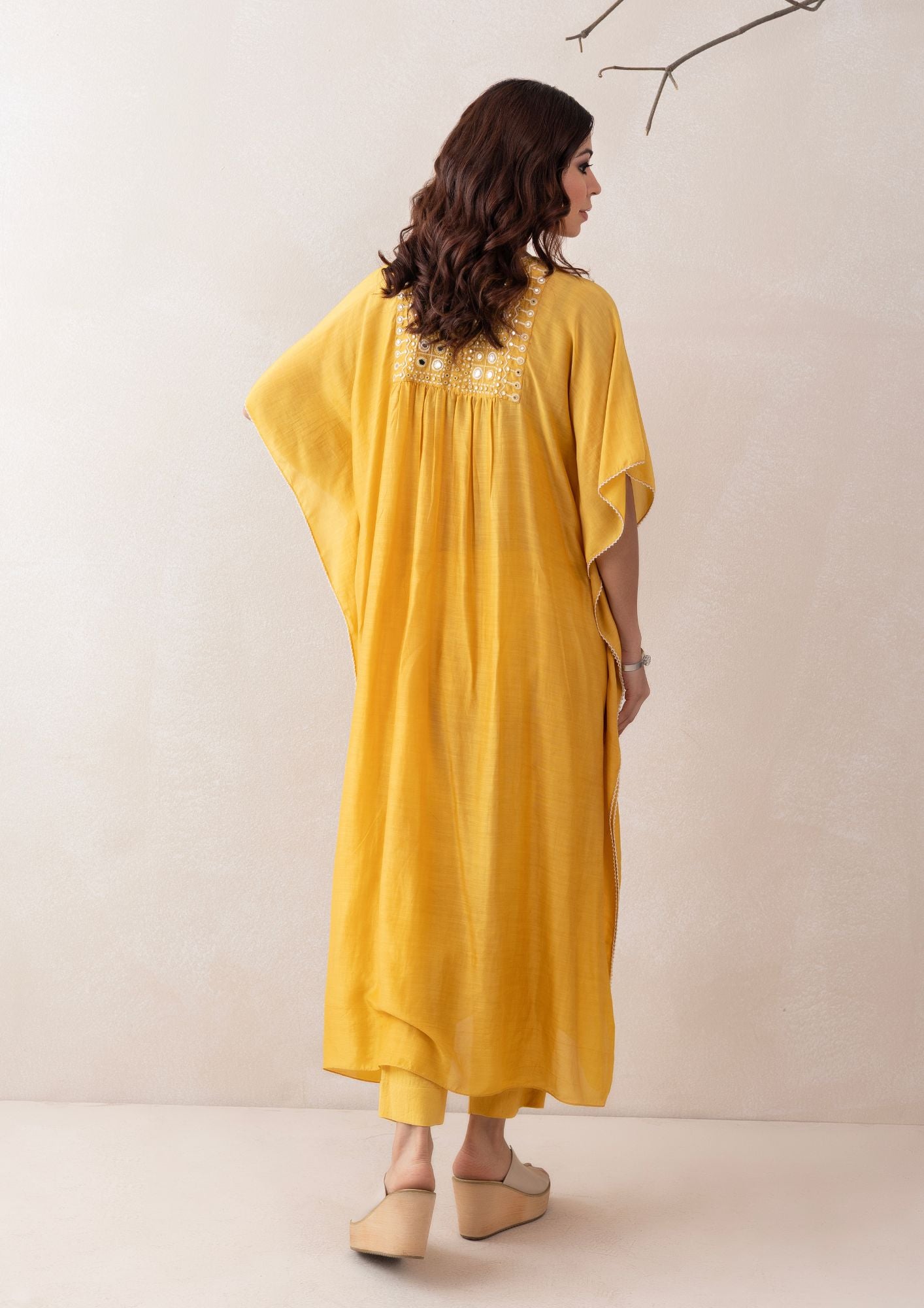 Saanvi Kaftan Set