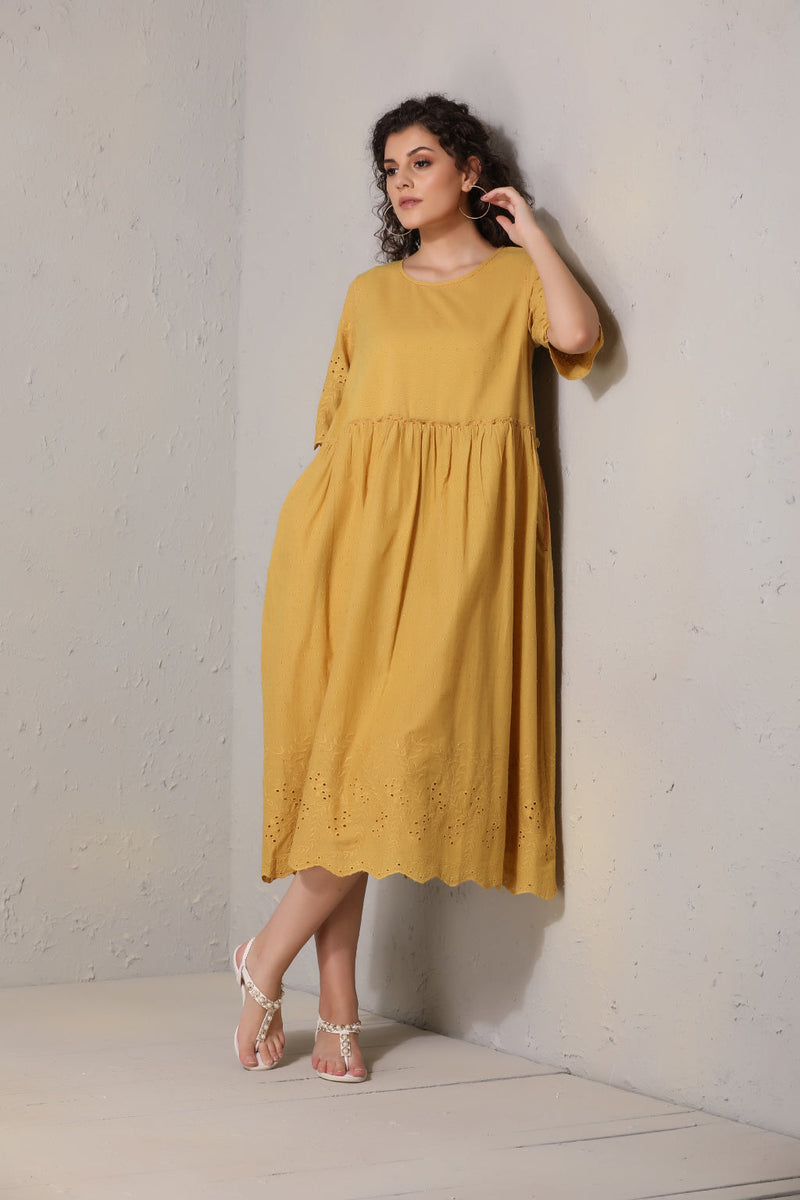 Syraa Dress