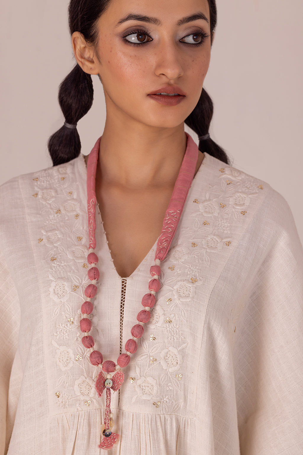 Lyla Neck Piece