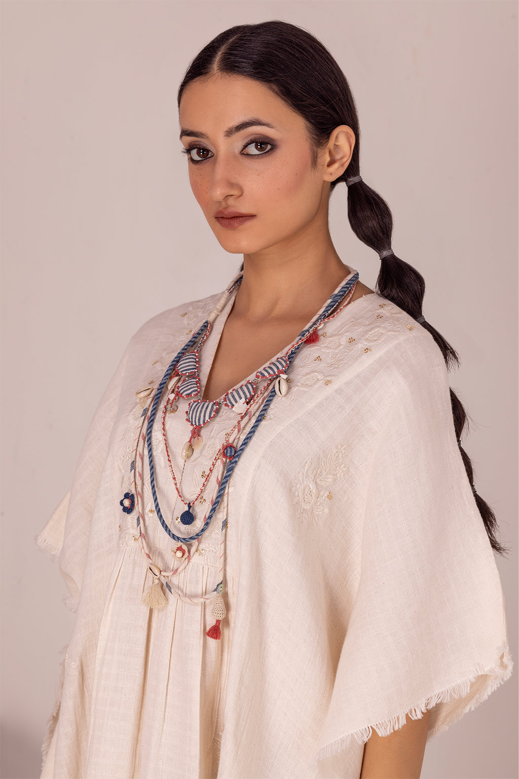 Tarali Neck Set