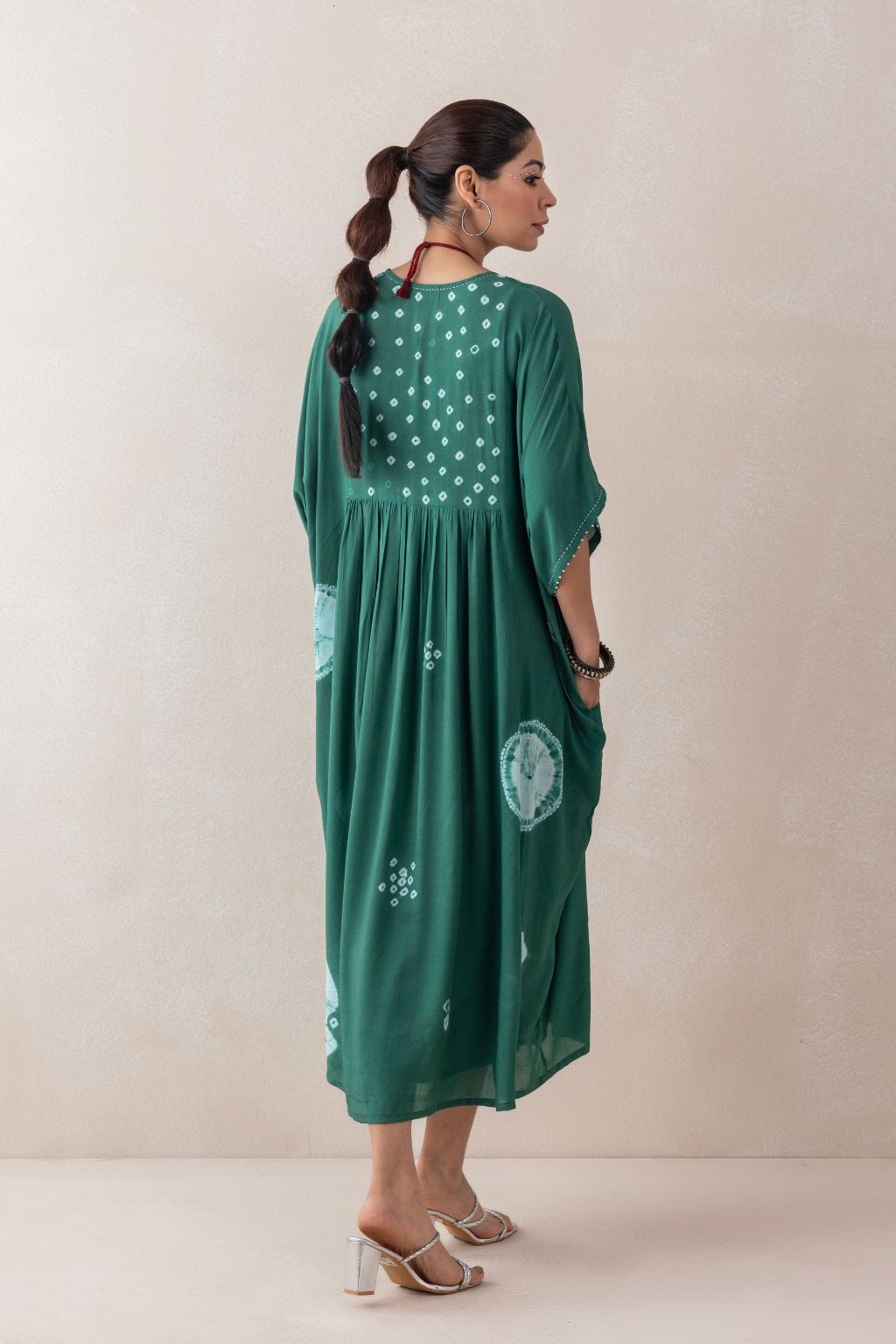 Arzaan Kaftan