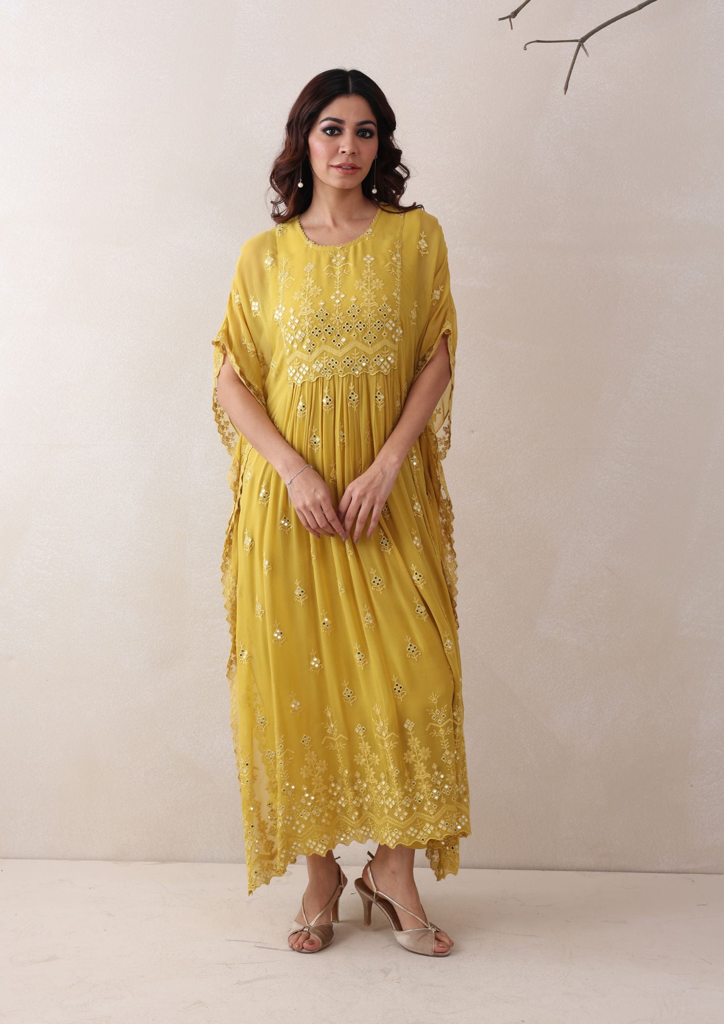 Aabroo Kaftan Set