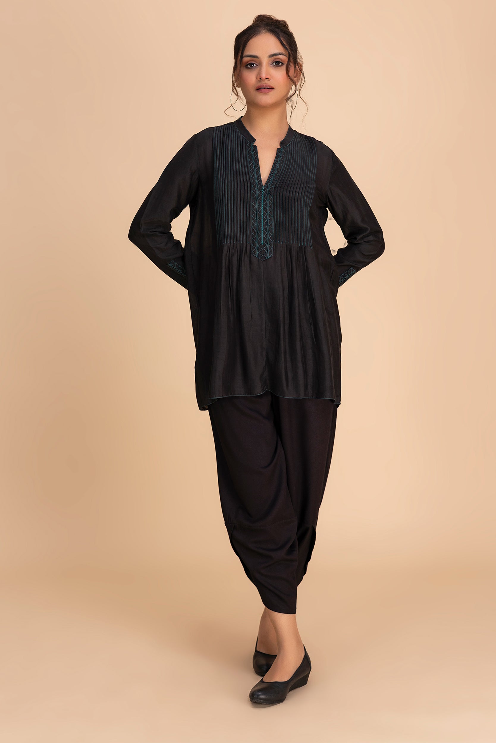 Reykh Reykh Co-ord set – Karuna Khaitan