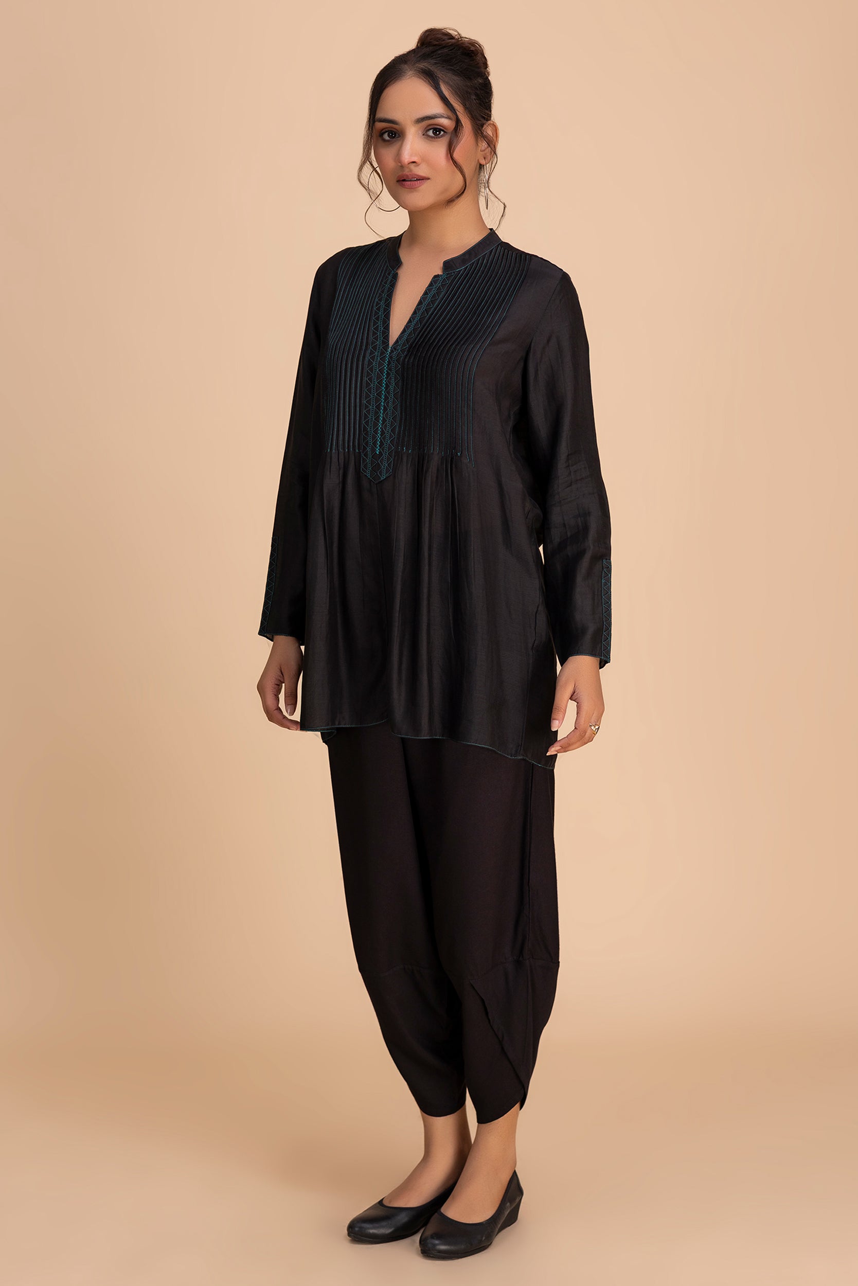 Reykh Reykh Co-ord set – Karuna Khaitan