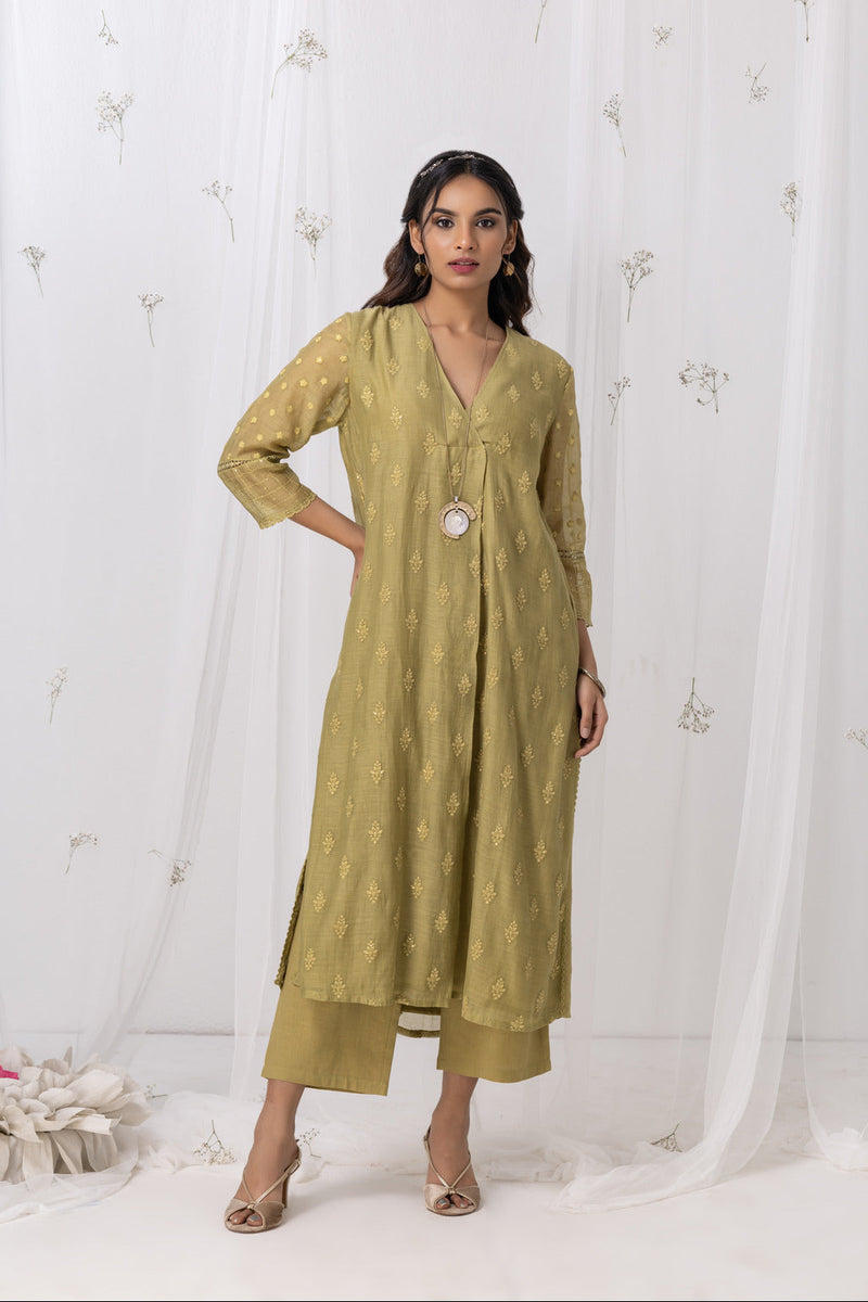 Aaravi Kurta Set