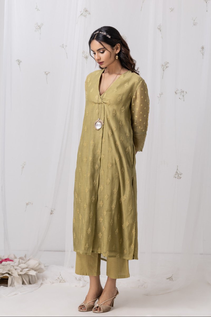 Aaravi Kurta Set - Karuna Khaitan