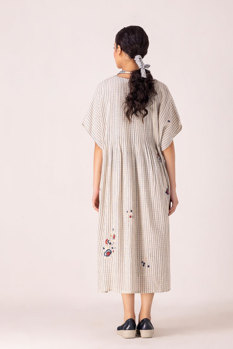 Dhari Kaftan - Karuna Khaitan