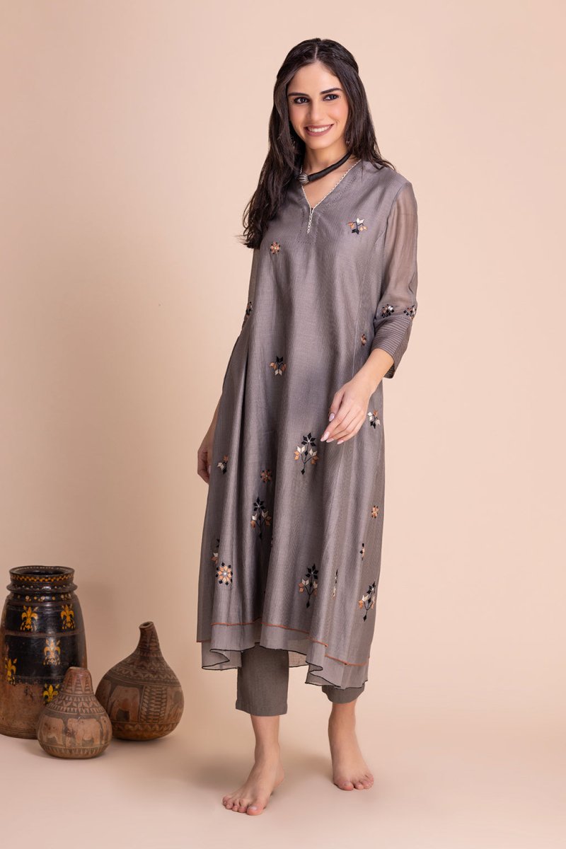 Tarz Co - ord Set - Karuna Khaitan